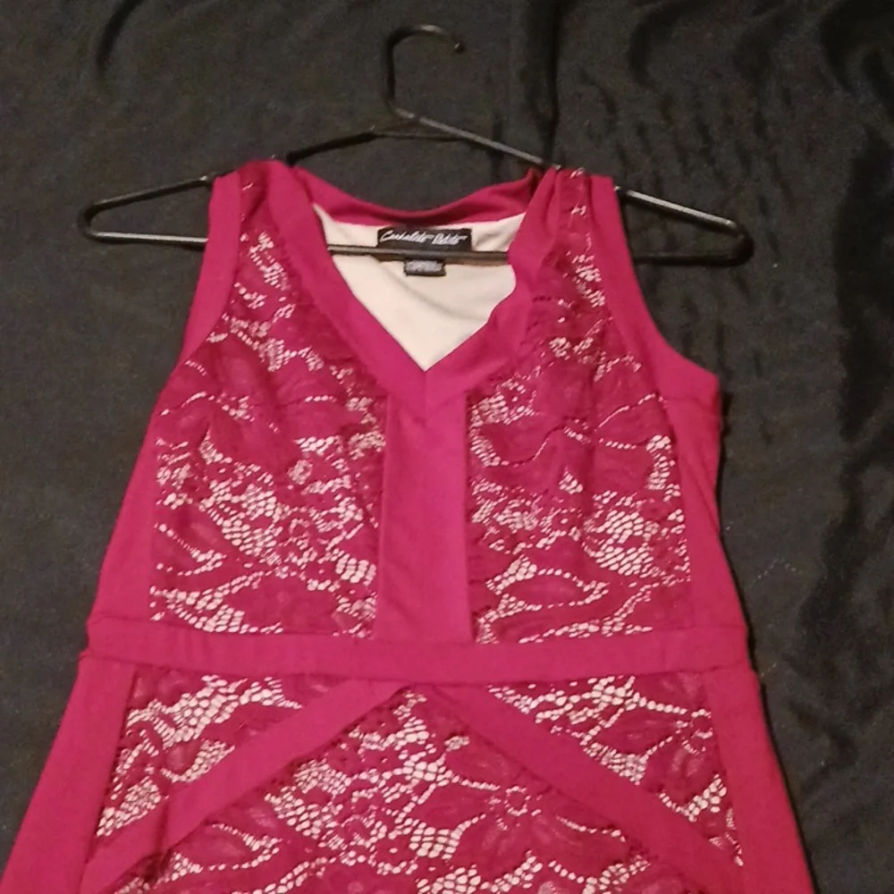 Dress - Picture 3 of 3